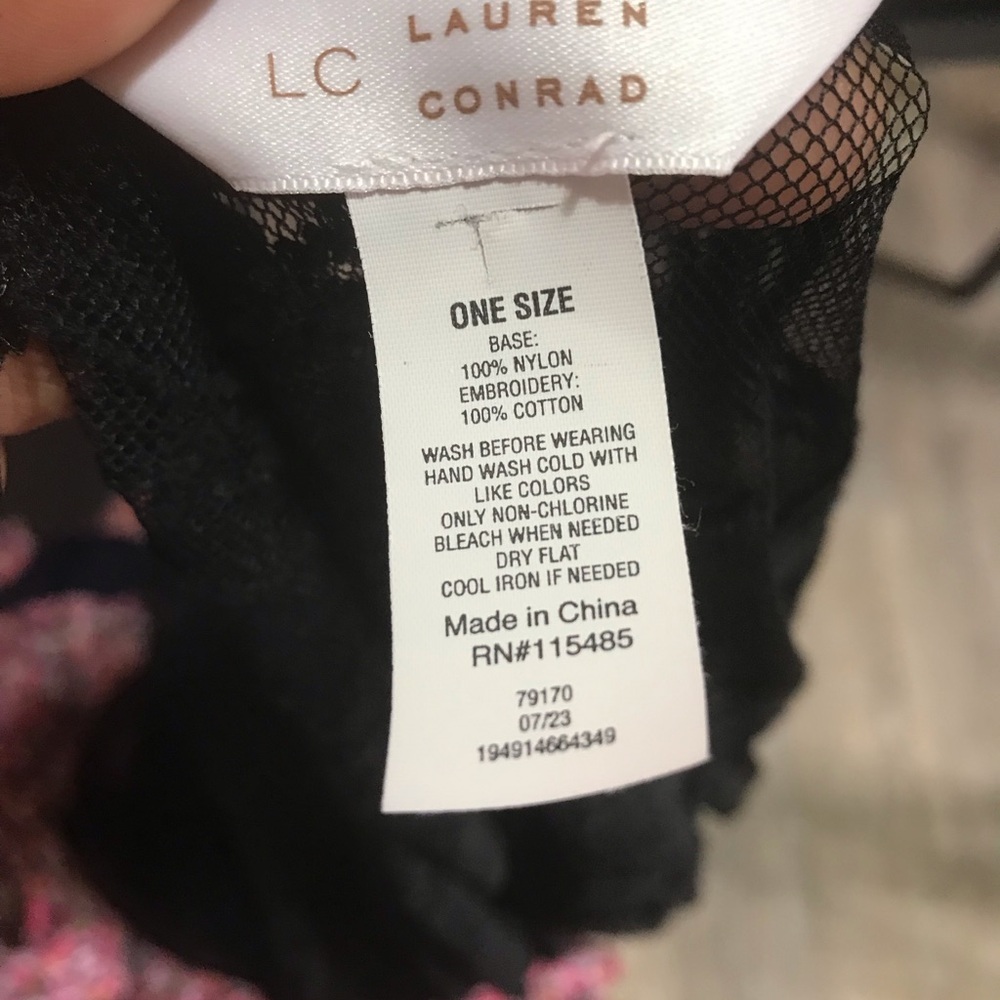 LC Lauren Conrad Black Lace Kimono - Picture 10 of 15